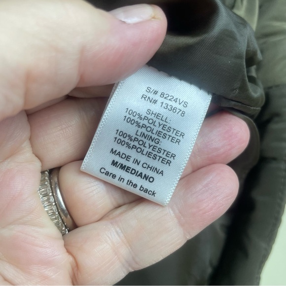 Love Tree Puffer Vest Gold Hardware Faux Fur Collar Size Medium - Picture 5 of 12